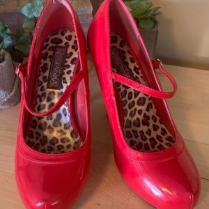 Red High Heels (resell item)